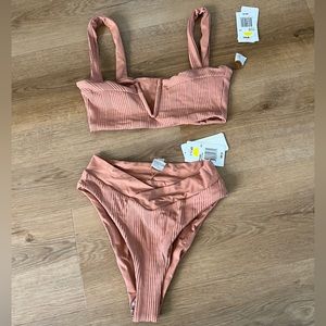 L space Lee Lee Pointelle Rib Bikini set Sz small